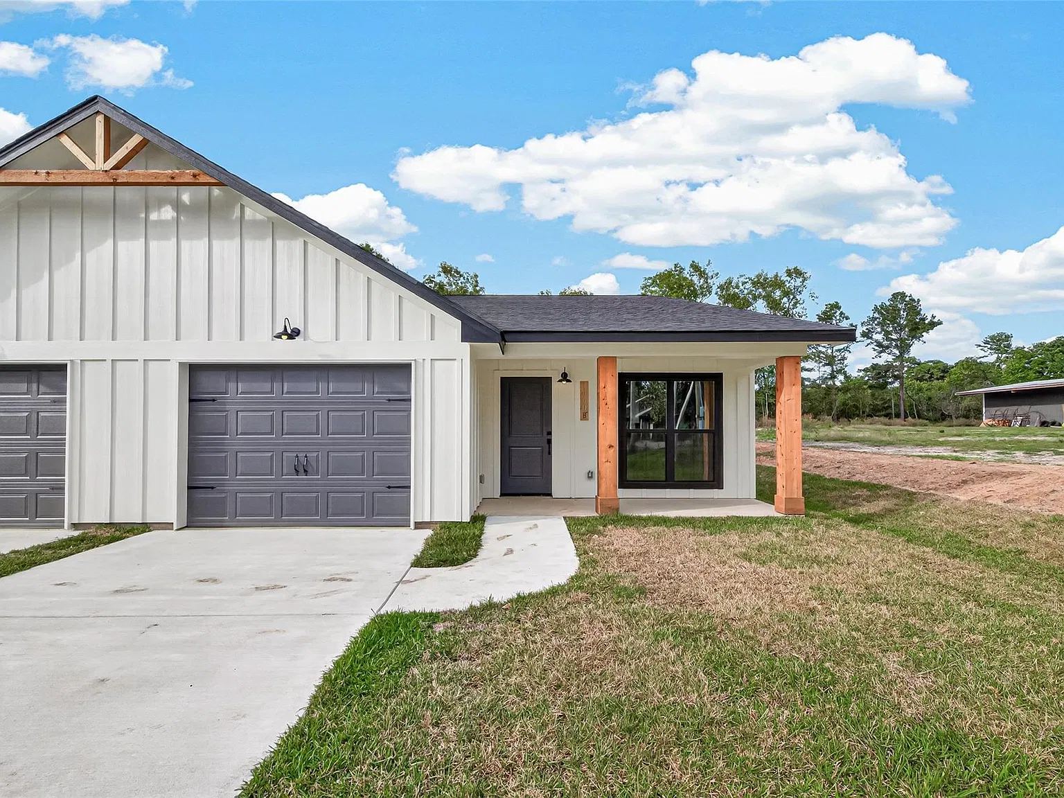 3 bed, 1248 sqft, $1,560 — Photo 2