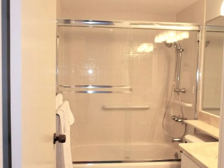 1778 Ala Moana Blvd #2610 — Photo 9