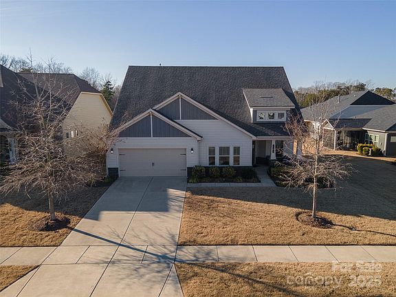 5th image of 15035 Batteliere Dr