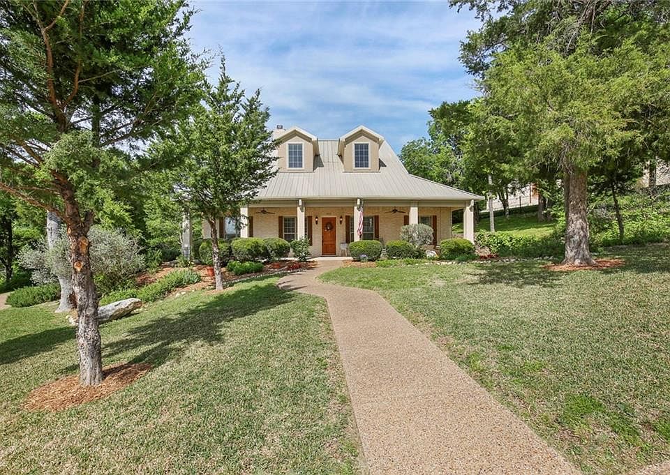 1st image of 2223 Mountain Lakes Dr