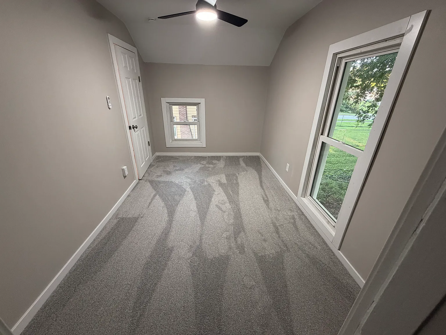 4 bed, 1800 sqft, $2,050 — Photo 4