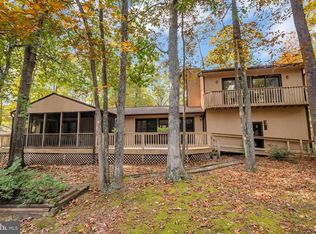 105 Carriage Ct, Locust Grove, VA 22508