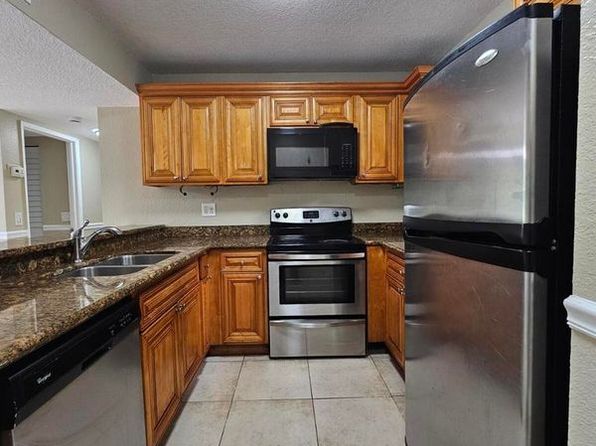 1541 Windorah Way APT C