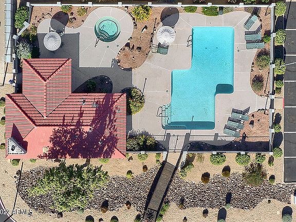 3rd image of 6765 W ORCHID Lane