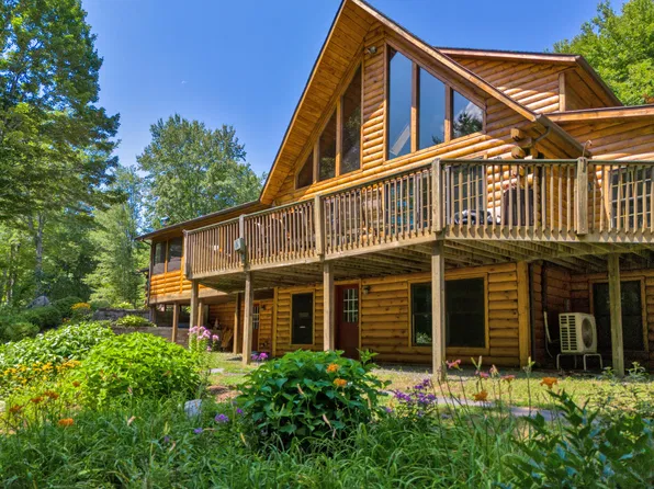 25 Dundee Road, Gorham, ME 04038