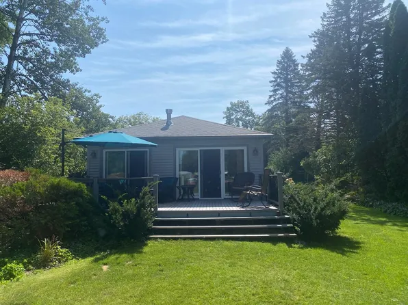 S109W34726 Jacks Bay ROAD, Mukwonago, WI 53149