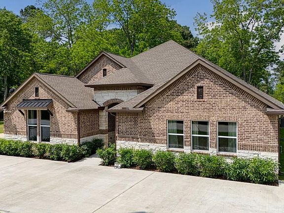 4th image of 222 Elk Dr