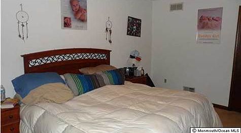 5th image of 1116 Bernard Ct