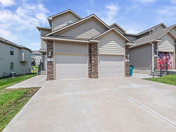 4th image of 10542 Clubhouse Dr