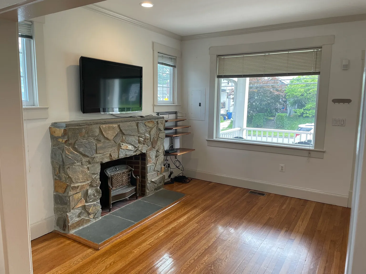 819 Philadelphia Ave — Photo 4