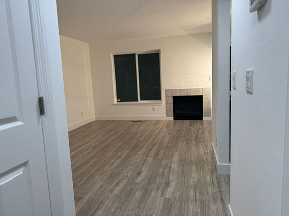 5th image of 15965 SW Roth Dr