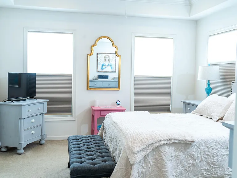 25095 Croxley Green Sq — Photo 51