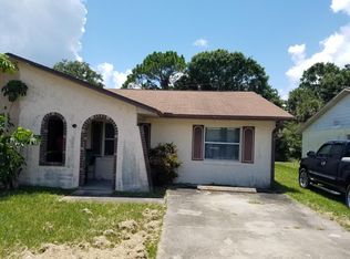 352 Country Lane Dr, Cocoa, FL 32926
