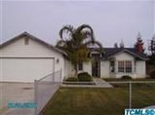 521 Cosart Ct, Exeter, CA 93221