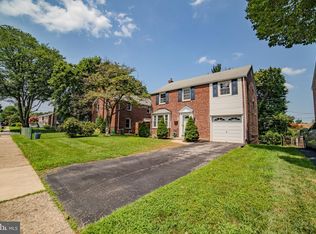 1613 Lynnewood Dr, Havertown, PA 19083