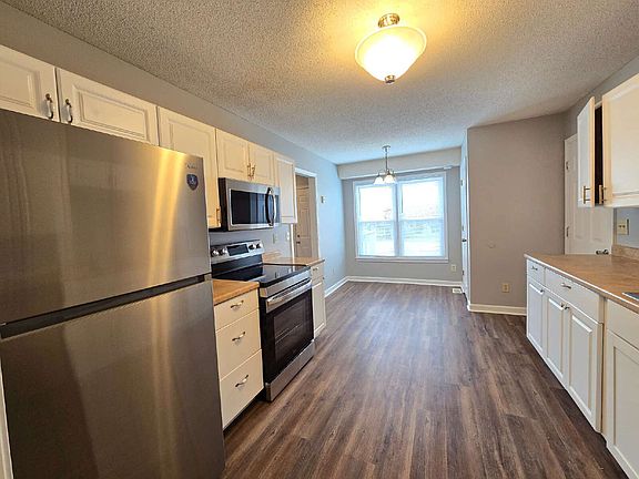 5th image of 1729 Crestview Dr