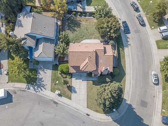 3rd image of 6030 Wynnewood Ct