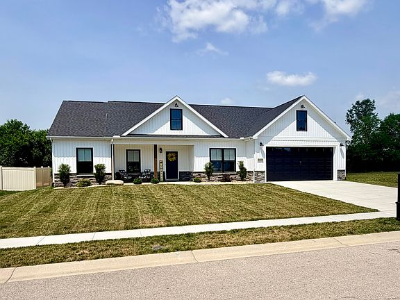 3rd image of 3408 Ottawa Cir