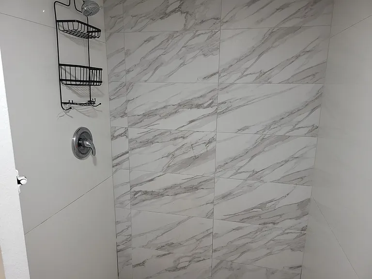 1562 SE Royal Green Cir #201 — Photo 16