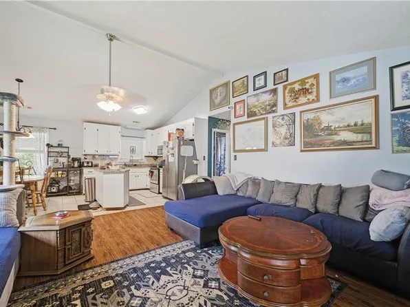 710 Mandy Trl, Newport News, VA 23601