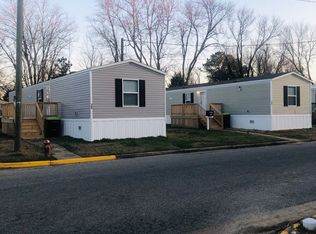 113 Hogan Dr, Newport News, VA 23606