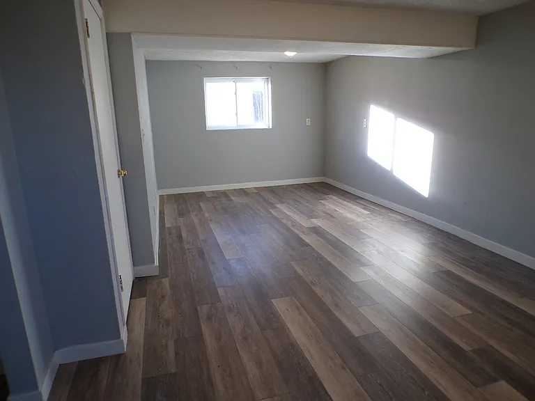 1308 Hartford St — Photo 20