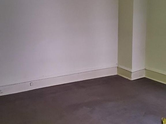5th image of 239 S 15th St #1205