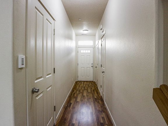 4th image of 5361 NE 83rd Pl