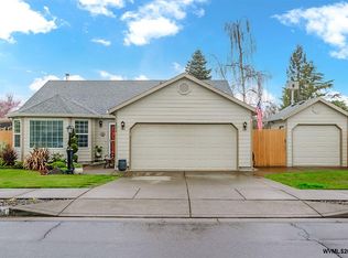 1324 N Heights Dr NW, Albany, OR 97321