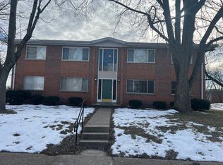 24 Floweridge Ln #24A, Florissant, MO 63031