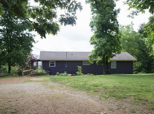 15958 Skyline Dr, Garfield, AR 72732