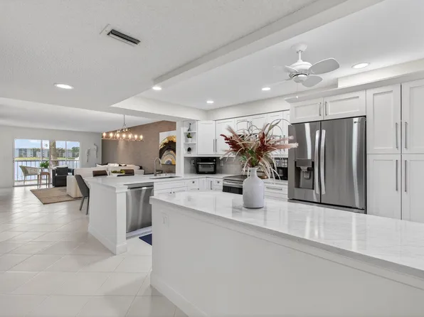 6121 Pointe Regal Circle #201, Delray Beach, FL 33484