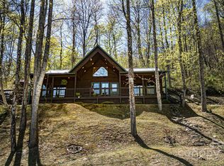 288 Meadow Rd, Bryson City, NC 28713