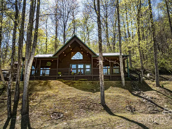 288 Meadow Rd, Bryson City, NC 28713