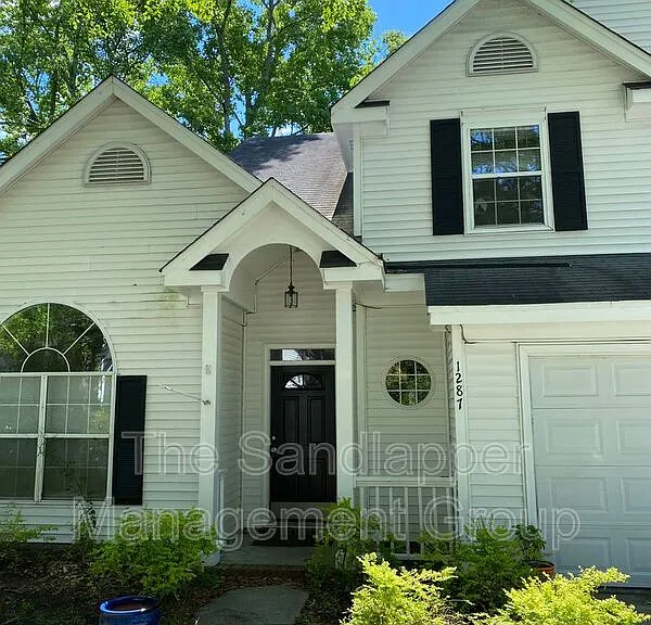 1287 Horseshoe Bnd — Photo 2