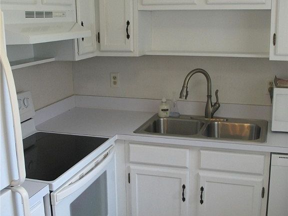 4th image of 21 Pine Arbor Ln APT 105