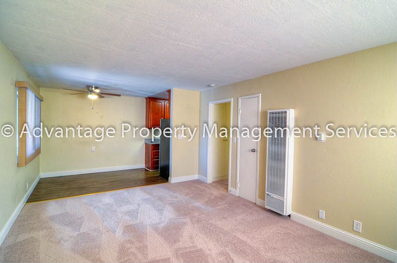 1st image of 3440 Redwood Ct APT 4
