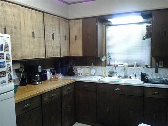 4th image of 7017 S Montgomery St
