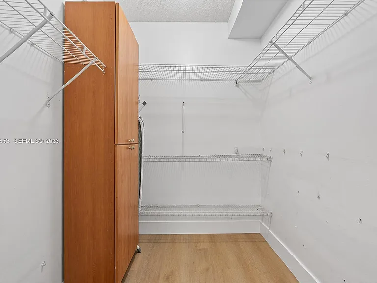 17145 N Bay Rd #4311 — Photo 7