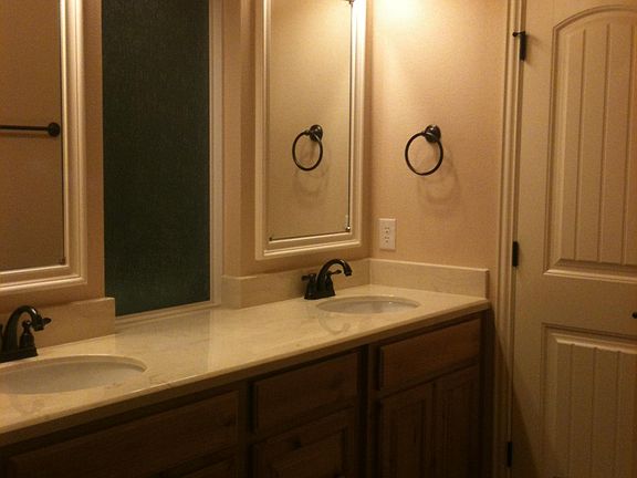 2nd image of 203 Camelot St