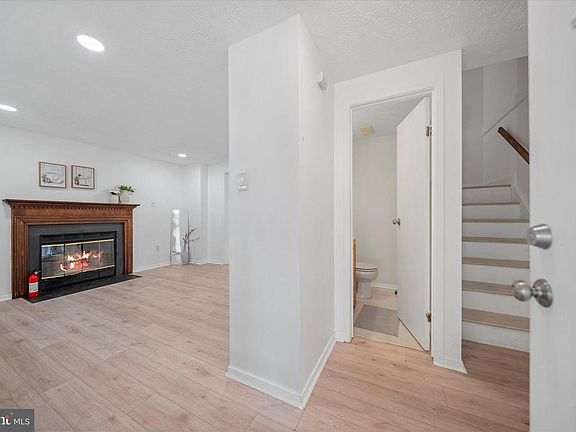 4th image of 7504 Brenish Dr