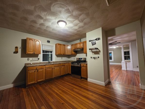 358-362 Weeden St #3