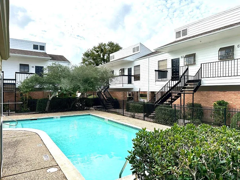 7901 Cambridge St #46 — Photo 4