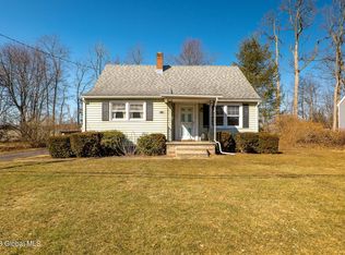 2016 Pyle Rd, Schenectady, NY 12303