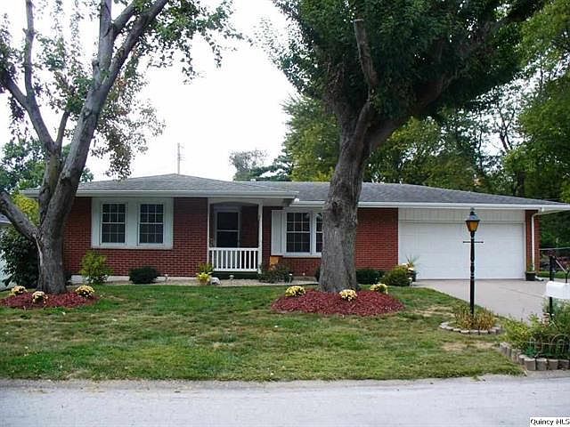 Home for Sale in Quincy, IL $139,900