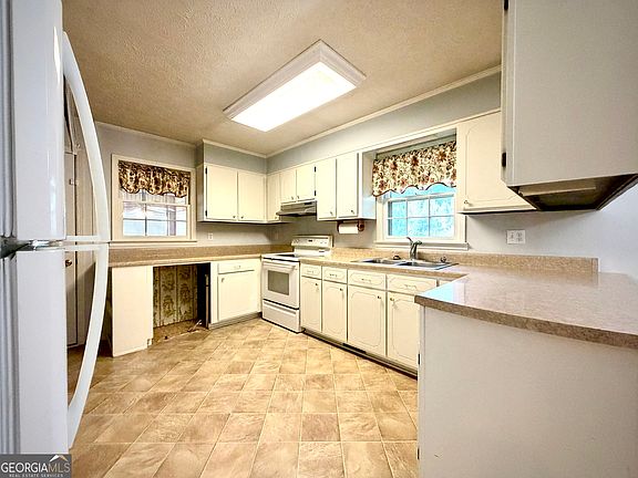 4th image of 4354 Stuckey Rd