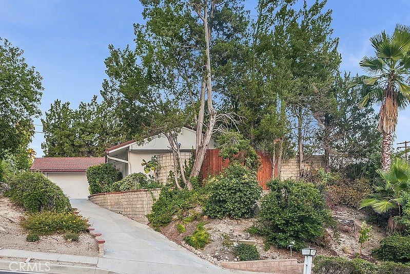1st image of 8474 Moorcroft Ave