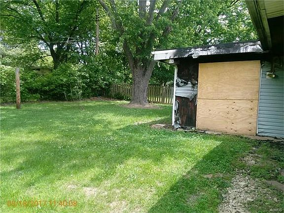 4th image of 1135 Lakeview Ave