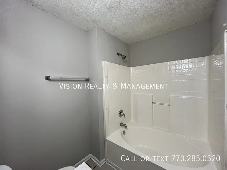 208 Wesley Chapel Rd — Photo 27