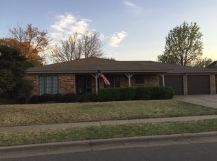 5711 71st St, Lubbock, TX 79424